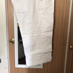 Torrid Wide Leg crop Jean white size 24